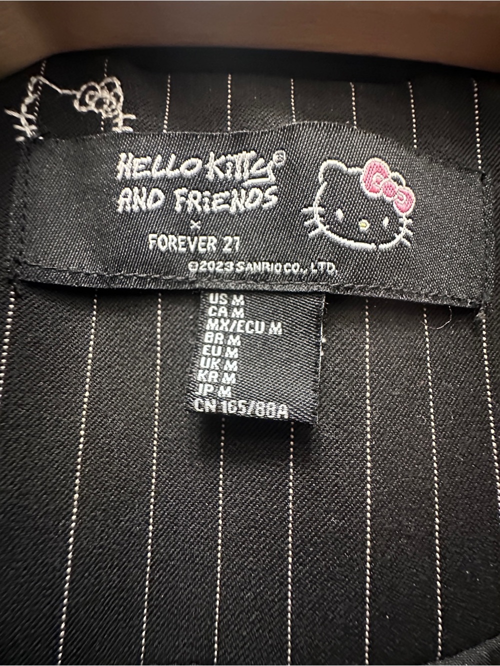 Hello Kitty Black Pinstripe Blazer with White Embroidered Motifs - Picture 4 of 4